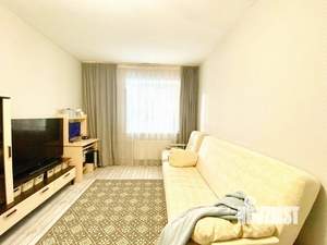 2-к квартира, вторичка, 52м2, 1/4 этаж