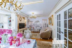 4-к квартира, вторичка, 137м2, 3/10 этаж