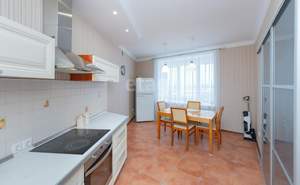 2-к квартира, вторичка, 80м2, 12/18 этаж