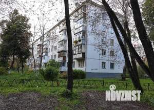 2-к квартира, вторичка, 45м2, 1/5 этаж