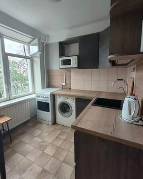 2-к квартира, вторичка, 42м2, 3/7 этаж