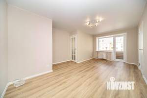2-к квартира, вторичка, 40м2, 5/5 этаж