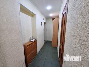 2-к квартира, вторичка, 44м2, 1/5 этаж