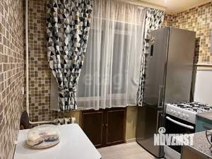 3-к квартира, вторичка, 58м2, 3/5 этаж