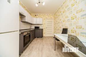 2-к квартира, вторичка, 54м2, 3/25 этаж