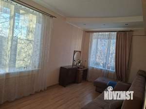 3-к квартира, вторичка, 60м2, 3/3 этаж