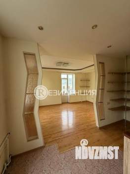 3-к квартира, вторичка, 67м2, 4/4 этаж