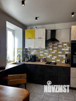 3-к квартира, вторичка, 63м2, 5/5 этаж