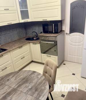 2-к квартира, вторичка, 56м2, 2/25 этаж