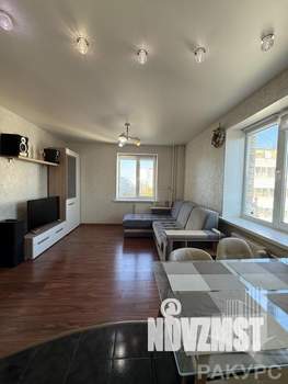 2-к квартира, вторичка, 55м2, 9/10 этаж