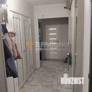 2-к квартира, вторичка, 53м2, 1/10 этаж