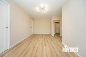 2-к квартира, вторичка, 40м2, 5/5 этаж