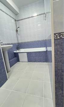 Студия квартира, вторичка, 41м2, 3/17 этаж