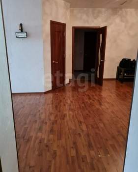 3-к квартира, вторичка, 100м2, 3/7 этаж