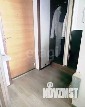 1-к квартира, вторичка, 32м2, 1/9 этаж