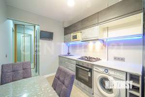 2-к квартира, вторичка, 43м2, 8/9 этаж