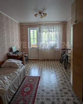 3-к квартира, вторичка, 67м2, 1/5 этаж