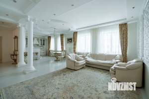 4-к квартира, вторичка, 141м2, 2/12 этаж