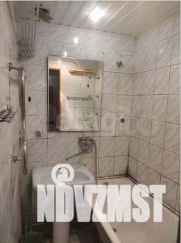 3-к квартира, вторичка, 63м2, 1/9 этаж