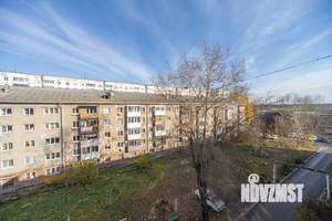2-к квартира, вторичка, 44м2, 5/5 этаж