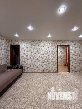 2-к квартира, вторичка, 42м2, 2/5 этаж