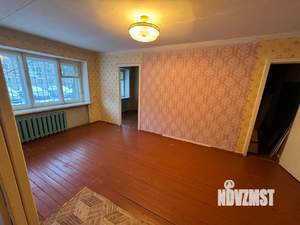 2-к квартира, вторичка, 43м2, 1/5 этаж