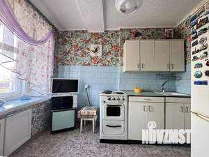 3-к квартира, вторичка, 58м2, 14/14 этаж