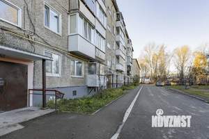 2-к квартира, вторичка, 46м2, 3/5 этаж
