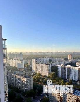 Студия квартира, вторичка, 38м2, 24/25 этаж