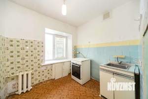 3-к квартира, вторичка, 53м2, 3/3 этаж