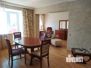 3-к квартира, вторичка, 127м2, 8/9 этаж
