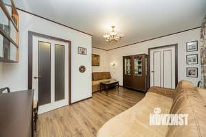 2-к квартира, вторичка, 47м2, 1/10 этаж