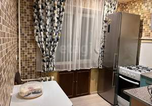 3-к квартира, вторичка, 58м2, 3/5 этаж