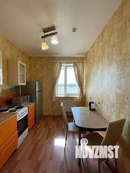 1-к квартира, вторичка, 32м2, 8/19 этаж