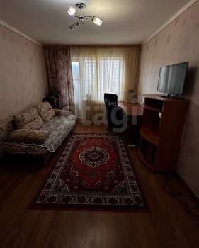 2-к квартира, вторичка, 42м2, 3/9 этаж