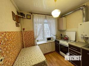 3-к квартира, вторичка, 53м2, 5/5 этаж
