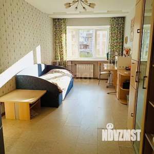 3-к квартира, вторичка, 111м2, 4/18 этаж