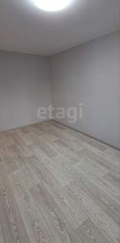 3-к квартира, вторичка, 58м2, 1/5 этаж