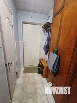 2-к квартира, вторичка, 44м2, 1/4 этаж