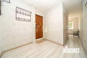 3-к квартира, вторичка, 61м2, 1/5 этаж