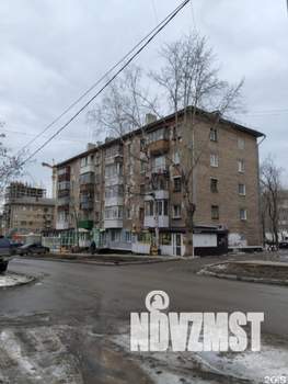 Студия квартира, вторичка, 40м2, 1/5 этаж