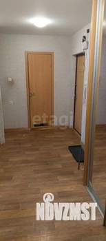 2-к квартира, вторичка, 68м2, 1/10 этаж