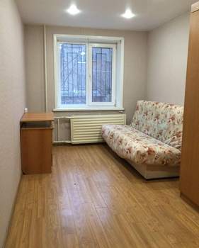 2-к квартира, вторичка, 43м2, 1/9 этаж