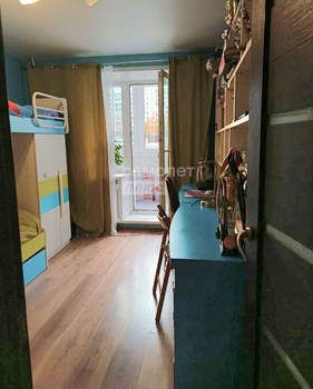 3-к квартира, вторичка, 61м2, 1/13 этаж