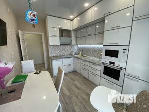 2-к квартира, вторичка, 56м2, 6/25 этаж