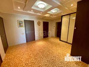 3-к квартира, вторичка, 111м2, 4/18 этаж