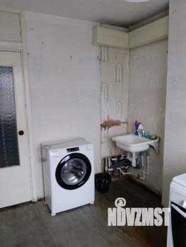 3-к квартира, вторичка, 58м2, 8/9 этаж