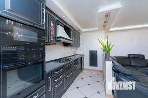 4-к квартира, вторичка, 102м2, 10/10 этаж
