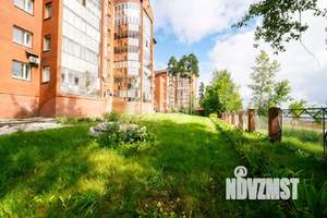 4-к квартира, вторичка, 177м2, 1/7 этаж