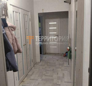 2-к квартира, вторичка, 53м2, 1/10 этаж
